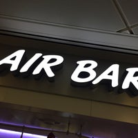 รูปภาพถ่ายที่ Air Bar โดย Alex P. เมื่อ 1/21/2017