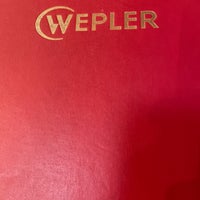 รูปภาพถ่ายที่ Brasserie Wepler โดย Seb 🇫🇷🇨🇳 เมื่อ 11/29/2023