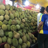 Gerai Durian Market In Wangsa Maju