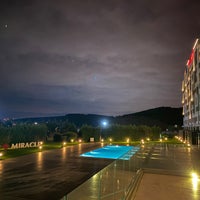 Foto scattata a Miracle Istanbul Asia Hotel &amp;amp; SPA da Emre O. il 11/10/2021