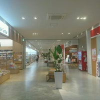 ブルメール舞多聞 神戸市のショッピングモール