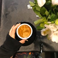 Foto tomada en Sewky&amp;#39;s Coffees  por Şeyda D. el 4/30/2020