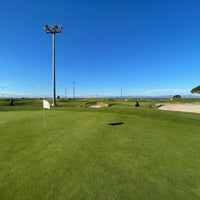 Foto tirada no(a) Mariners Point Golf Center por Chris K. em 9/23/2021