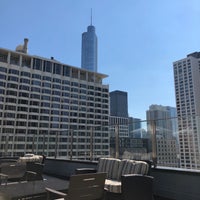 7/9/2018 tarihinde Chris K.ziyaretçi tarafından Inn Of Chicago'de çekilen fotoğraf