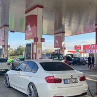 Photo taken at Shell by ALİ E. on 12/6/2021