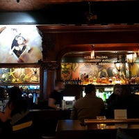 Foto tirada no(a) Harry&amp;#39;s Bar por Eunju T. em 3/11/2022
