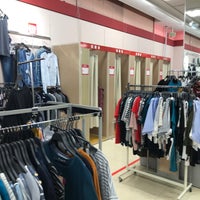 しまむら 三軒茶屋店 衣料品店