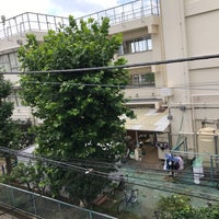Photo taken at 世田谷区立旭小学校 by Canariens on 7/13/2018