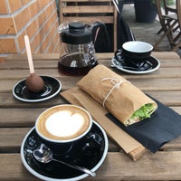 Photo taken at Taste Map Coffee Roasters by Anna Y. on 7/26/2019