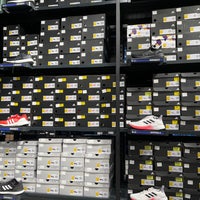 Adidas Outlet Store - Lelystad, Флеволанд