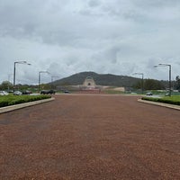 Foto diambil di Australian War Memorial oleh Oleg P. pada 10/8/2022