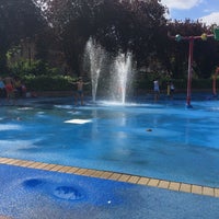 Photo taken at Kensington Memorial Park Playground &amp;amp; Water Play Areas by No Ni Na on 5/23/2017