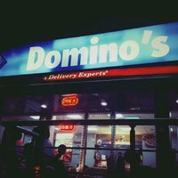 Photo taken at Domino&amp;#39;s Pizza by Gülsün on 9/25/2016