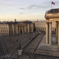 Photo taken at Hôtel du Panthéon by Luc on 10/28/2017
