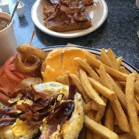Photo taken at New Hyde Park Diner by Carl T. on 12/6/2018