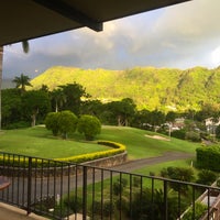Photo taken at Oahu Country Club by LorynLulu on 9/9/2016