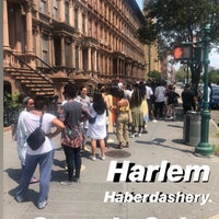 รูปภาพถ่ายที่ Harlem Haberdashery โดย Kells B. เมื่อ 7/27/2019