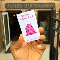 รูปภาพถ่ายที่ Harlem Haberdashery โดย Kells B. เมื่อ 8/5/2018
