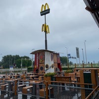 Foto tirada no(a) McDonald&#39;s por WD em 7/20/2019