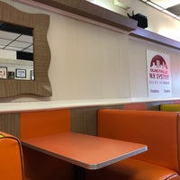 Foto tirada no(a) Olneyville New York System Restaurant por David P. em 9/19/2022