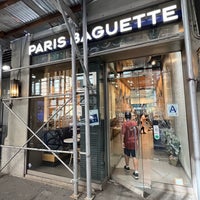 รูปภาพถ่ายที่ Paris Baguette โดย Joshua เมื่อ 10/30/2022
