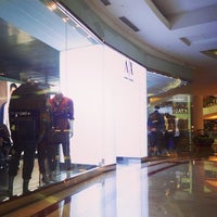 armani exchange klcc