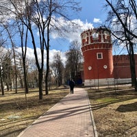 Photo taken at Сквер у Донского монастыря by Alexander G. on 4/9/2021