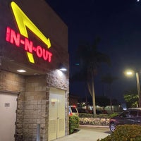 Photo taken at In-N-Out Burger by سعد on 7/24/2023