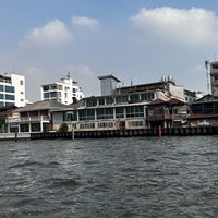 Photo taken at ท่าเรือท่าช้าง (Tha Chang Pier) N9 by Ro2a 🙅🏻‍♀️😈 رؤى on 12/13/2023
