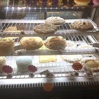 Foto diambil di Pie Pan Restaurant &amp;amp; Bakery oleh Pie Pan Restaurant &amp;amp; Bakery pada 4/9/2018