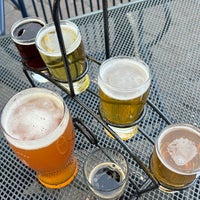 Photo taken at Cascade Lakes Brewing by Chris H. on 9/2/2022