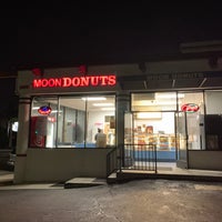 Photo taken at Moon Donuts by ConsultantLifer on 12/1/2018