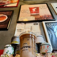 9/20/2022 tarihinde Mehdi Farrokhiziyaretçi tarafından Dopamine Coffee Shop'de çekilen fotoğraf