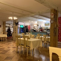 Foto tomada en гостиница и ресторан &amp;quot;Остров-Парк&amp;quot;  por Vitaly K. el 12/19/2020