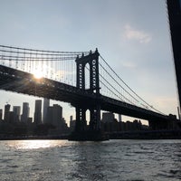Foto scattata a New York Health &amp;amp; Racquet Club Yacht da Jen P. il 5/26/2019
