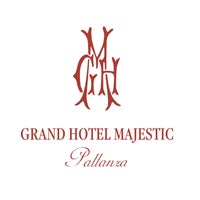 Снимок сделан в Grand Hotel Majestic пользователем Grand Hotel Majestic 2/18/2013