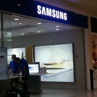 Photo taken at Samsung Store by Ivan M. on 9/22/2012