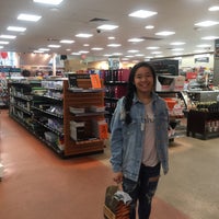 Foto tirada no(a) Princeton University Store por Winnie F. em 6/11/2018