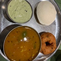 Photo taken at Pongal Kosher South Indian Vegetarian Restaurant by Winnie F. on 6/8/2022