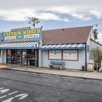 Foto scattata a Captain Kidd&amp;#39;s Fish Market &amp;amp; Restaurant da Captain Kidd&amp;#39;s Fish Market &amp;amp; Restaurant il 6/13/2020