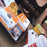 Photo taken at Burger King by Nejla Ç. on 7/31/2019