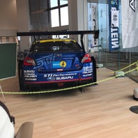 新潟スバル自動車 本社黒埼店 自動車販売店