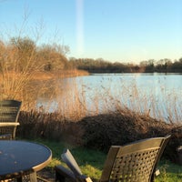 Photo taken at De Vere Cotswold Water Park by Zabby on 12/28/2017