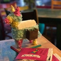 3/15/2017 tarihinde Zabbyziyaretçi tarafından Burrito Piñata GDL'de çekilen fotoğraf