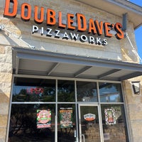 Foto tirada no(a) DoubleDave&amp;#39;s Pizzaworks por Elizabeth B. em 5/14/2024