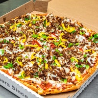 Foto diambil di Expresso&amp;#39;s Pizza oleh Expresso&amp;#39;s Pizza pada 4/24/2018
