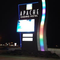 Foto tirada no(a) Apache Casino Hotel por Ryoga V. em 6/3/2013