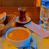 Das Foto wurde bei Şafak Döner von kamyar n. am 11/16/2020 aufgenommen