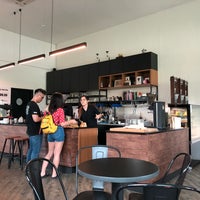 5/13/2018 tarihinde Joan C.ziyaretçi tarafından INCH Coffee Bar'de çekilen fotoğraf