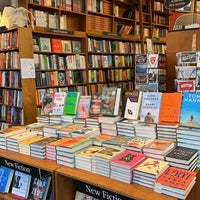 Foto tirada no(a) Harvard Book Store por Suad em 6/15/2023